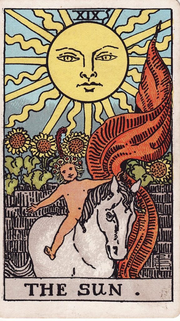 Solen tarotkort från Rider Waite Tarotlek, designade av Pamela Colman Smith (2) Solen tarotkort från Rider Waite Tarotlek, designade av Pamela Colman Smith.